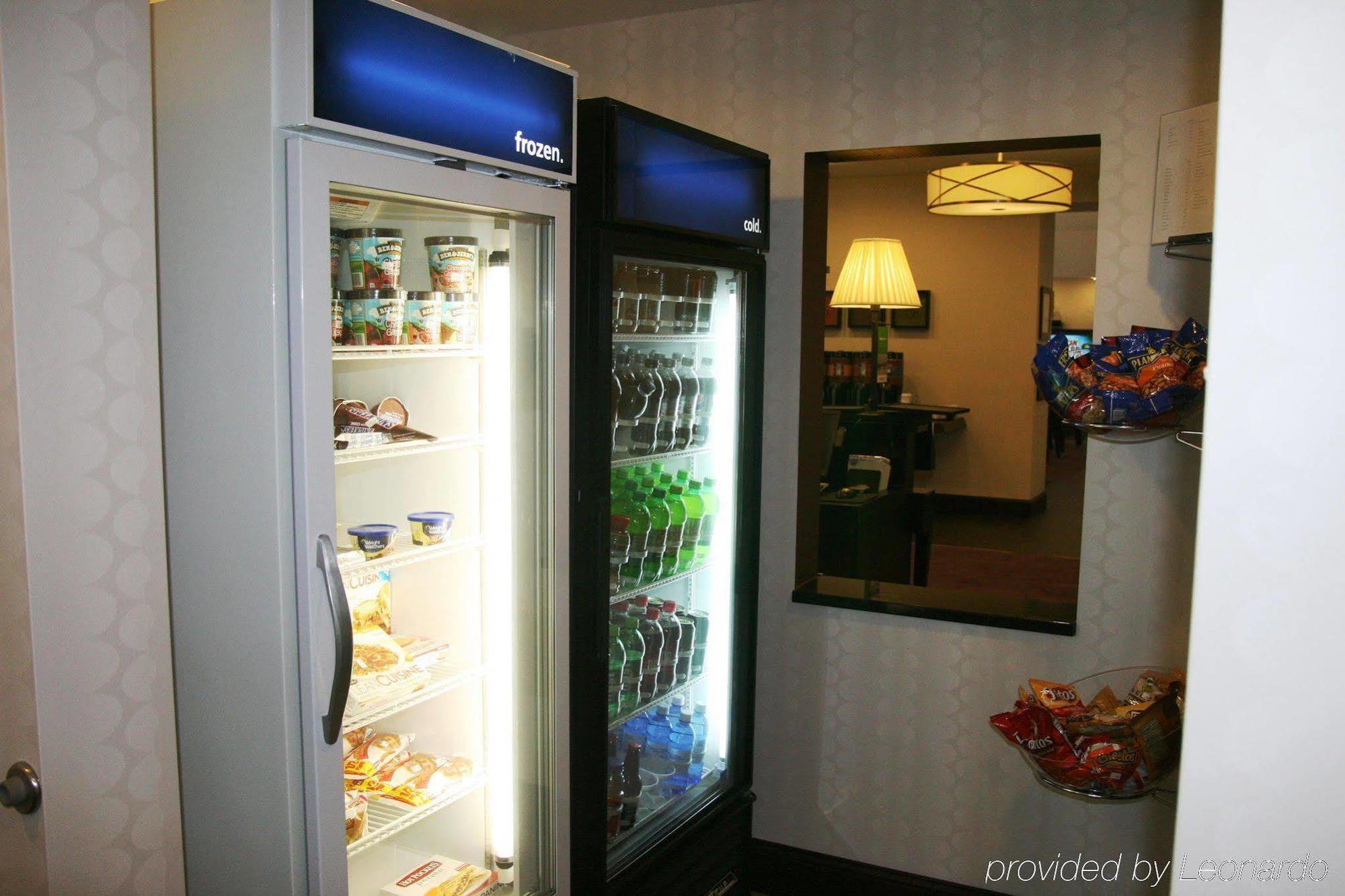 Hampton Inn & Suites Athens/Interstate 65 Екстериор снимка